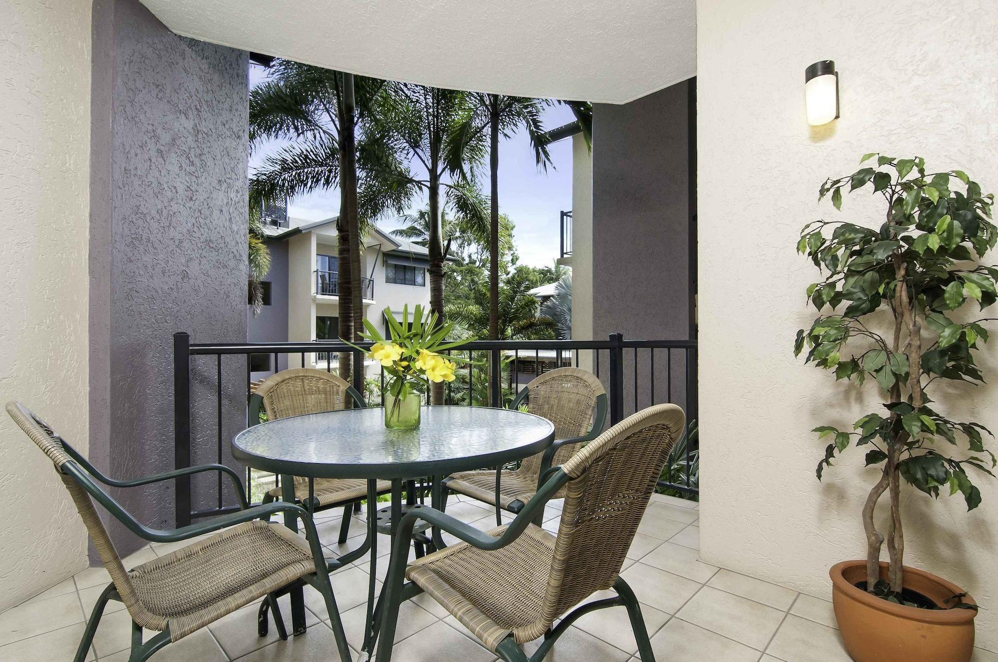 Bay Villas Resort Port Douglas Kültér fotó