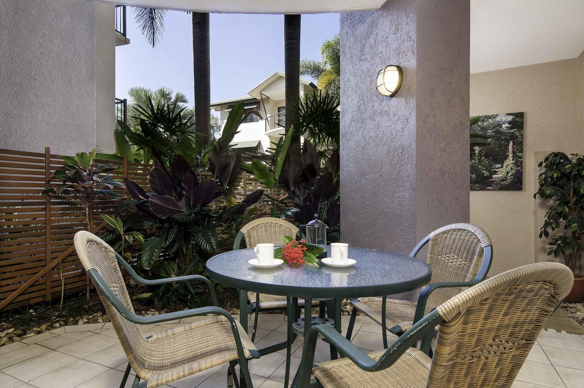 Bay Villas Resort Port Douglas Kültér fotó