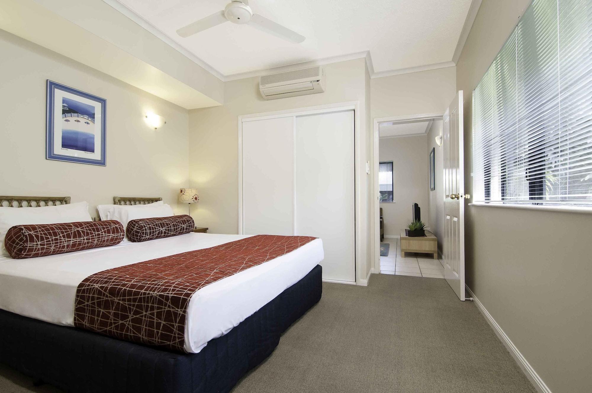 Bay Villas Resort Port Douglas Kültér fotó
