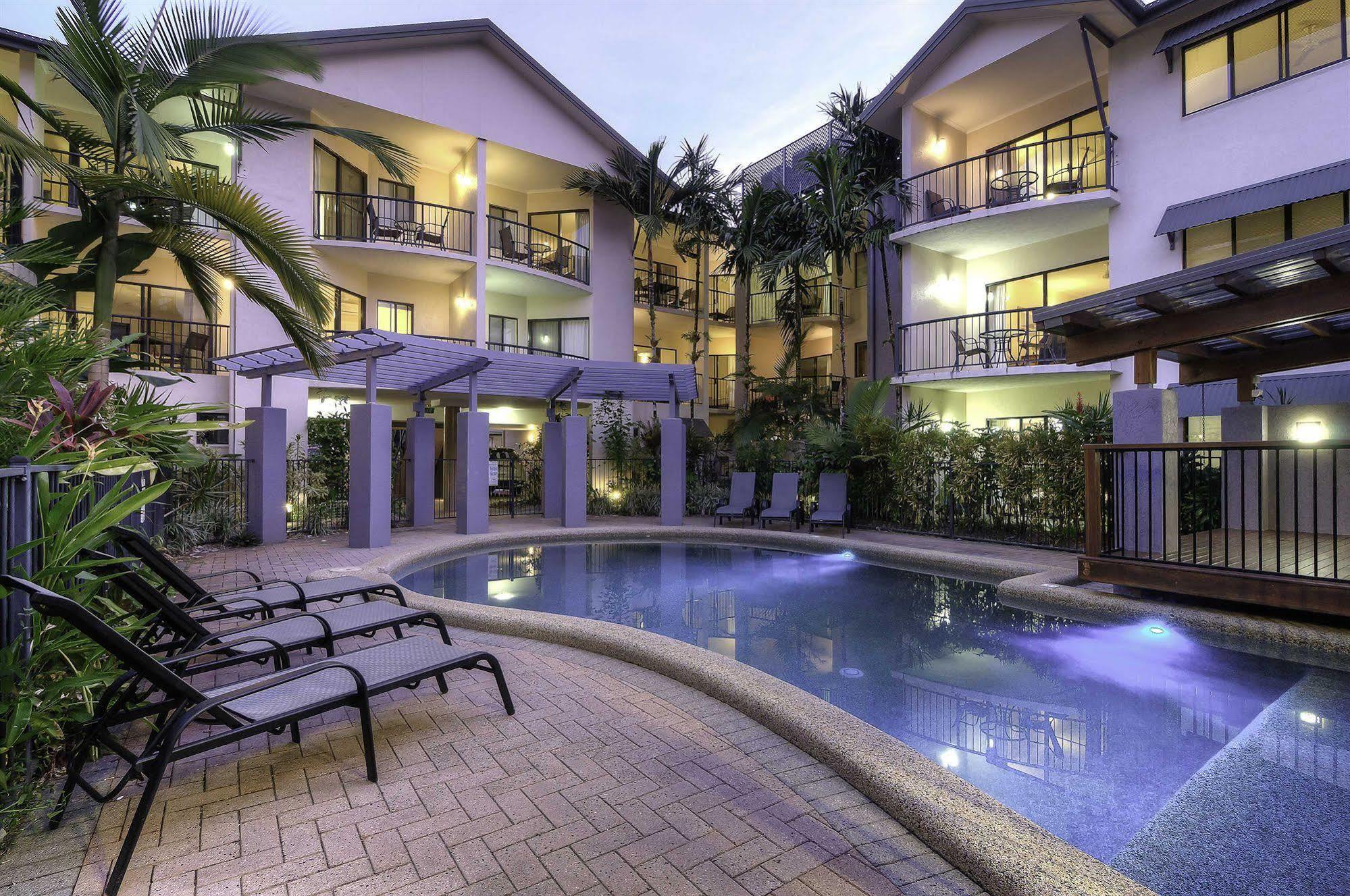 Bay Villas Resort Port Douglas Kültér fotó