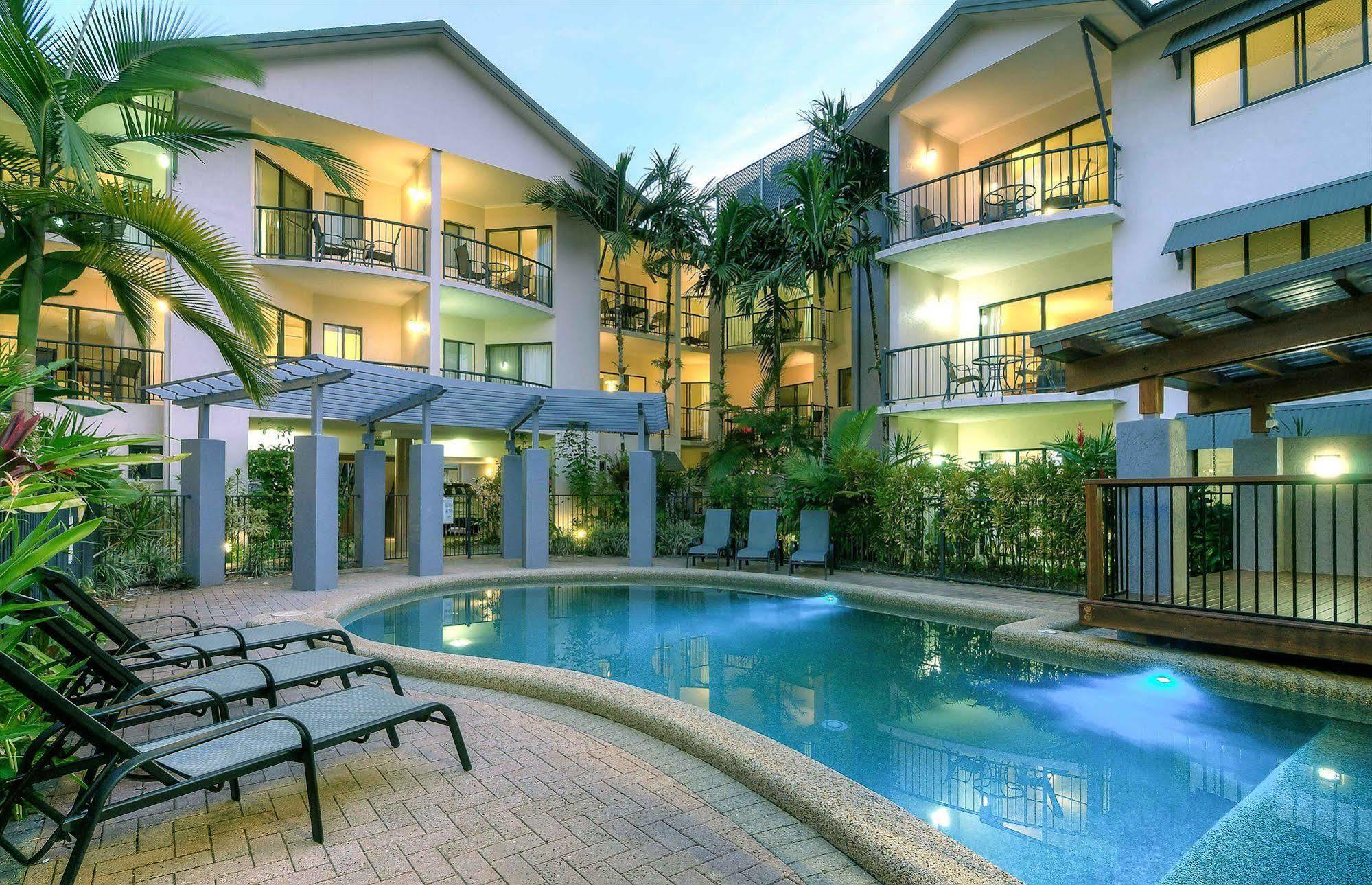 Bay Villas Resort Port Douglas Kültér fotó